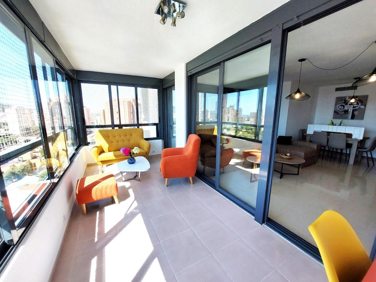 Luxury 3 Dormitorios Frente Al Mar En Las Marinas By Sonneil Rentals 베니돔 외부 사진