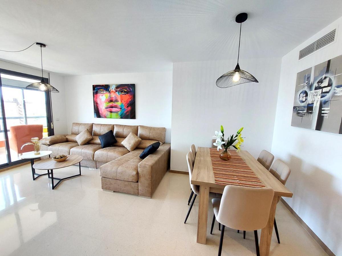 Luxury 3 Dormitorios Frente Al Mar En Las Marinas By Sonneil Rentals 베니돔 외부 사진