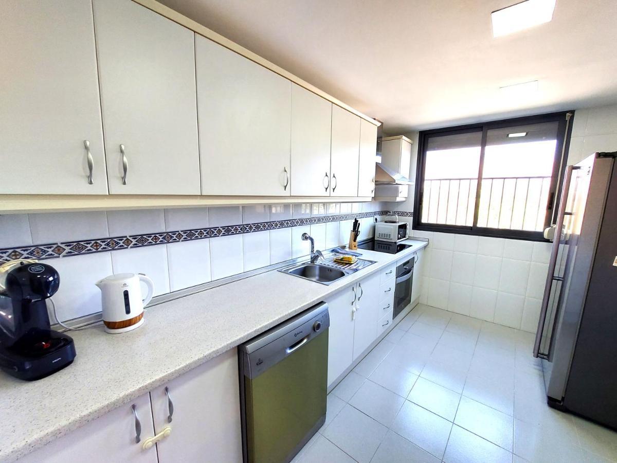 Luxury 3 Dormitorios Frente Al Mar En Las Marinas By Sonneil Rentals 베니돔 외부 사진